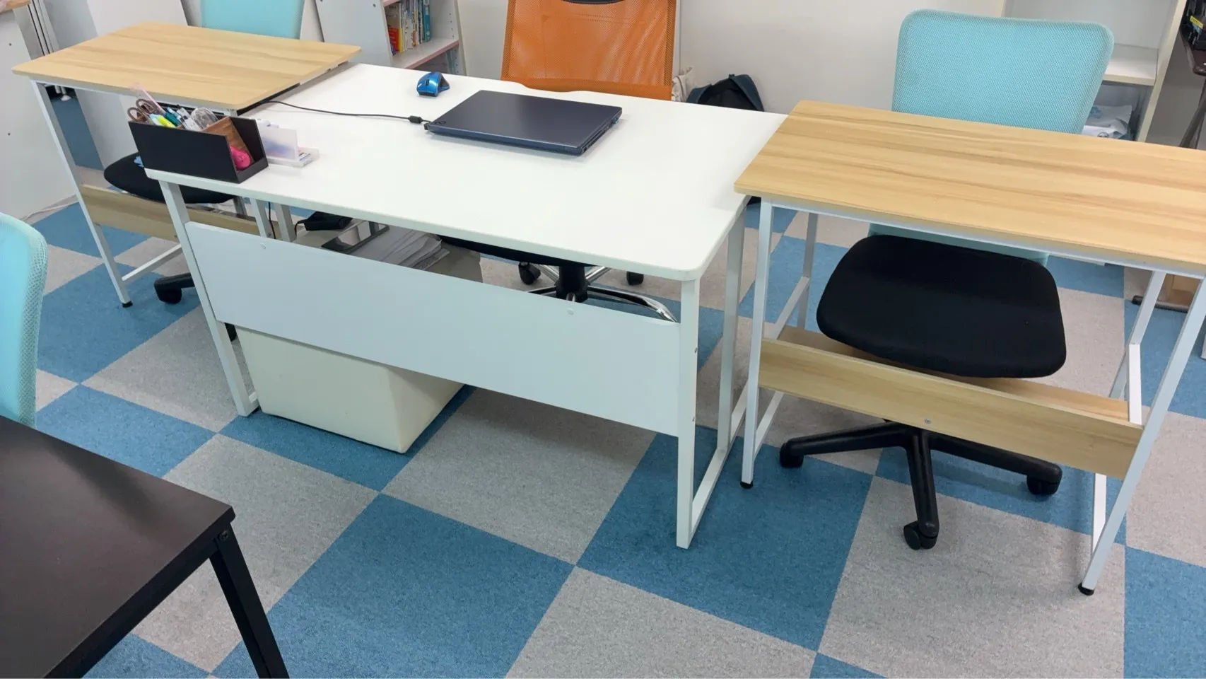 3.社員が常駐