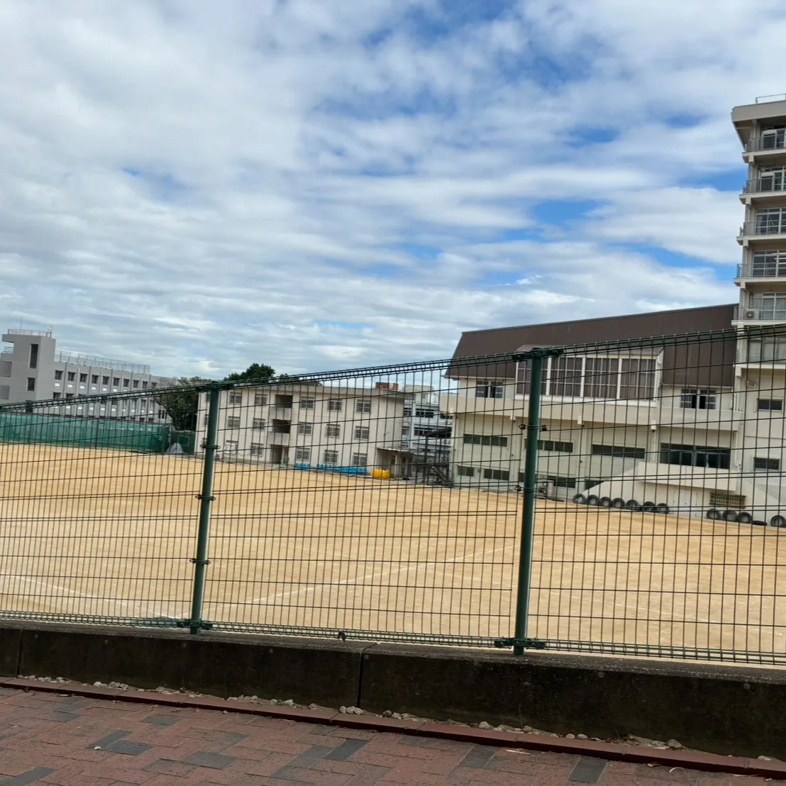 純真高校の説明会
